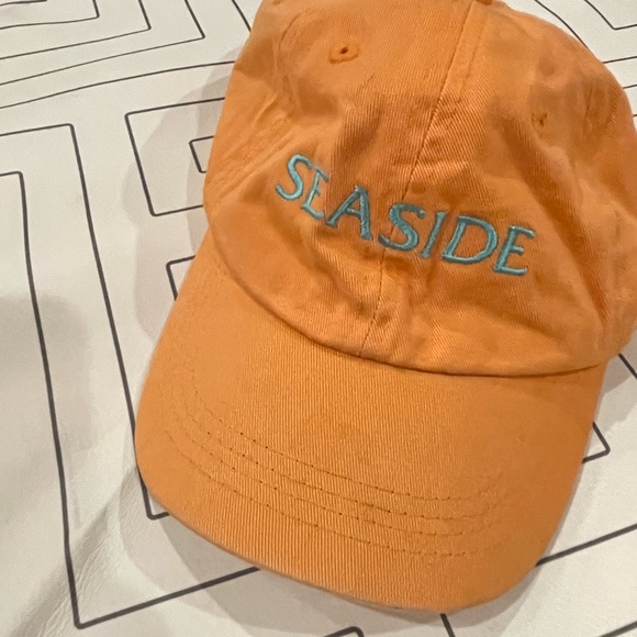 The Seaside Style Toddler Hat - Picture 3 of 9